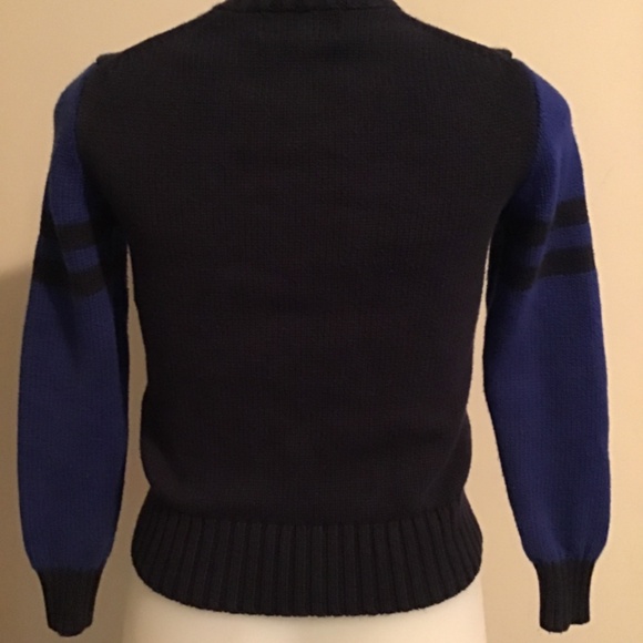 😎#16, Polo , pre-owned, see photos, size S/P (8), does have lint balls - Picture 2 of 5